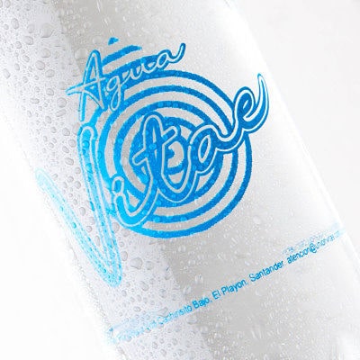 agua personalizada